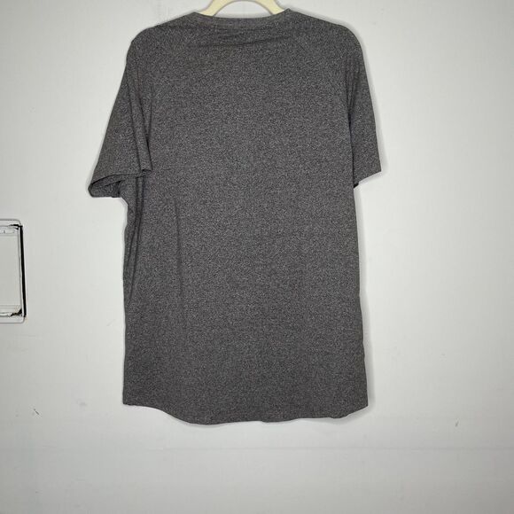 Alphalete Shirt Mens Large Heather Gray Performance Fit Athletic Gym Stretch - Picture 8 of 9